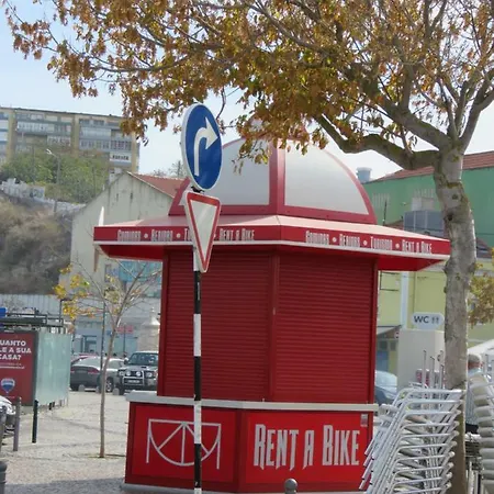 Tejo House River Lisbon *