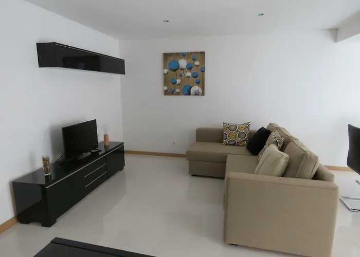 Tejo House River Lisbon * Almada