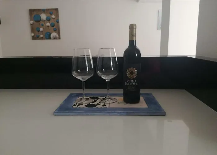 Tejo House River Lisbon * Almada