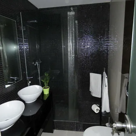 Tejo House River Lisbon Apartment Almada